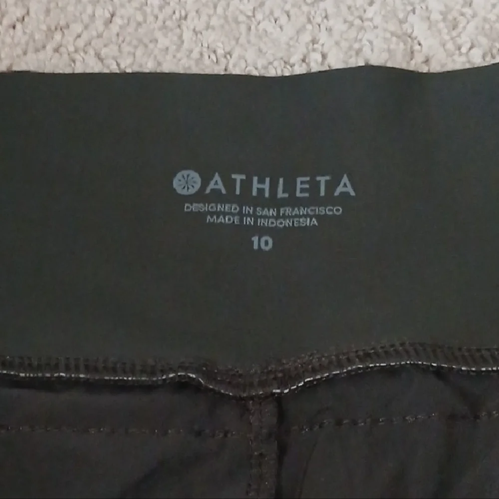 Athleta Joggers - Picture 2 of 12